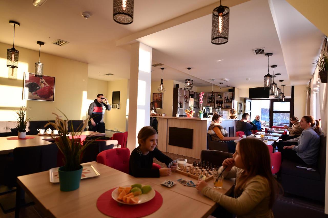 Apartman D52 Dvori Kopaonik Luaran gambar